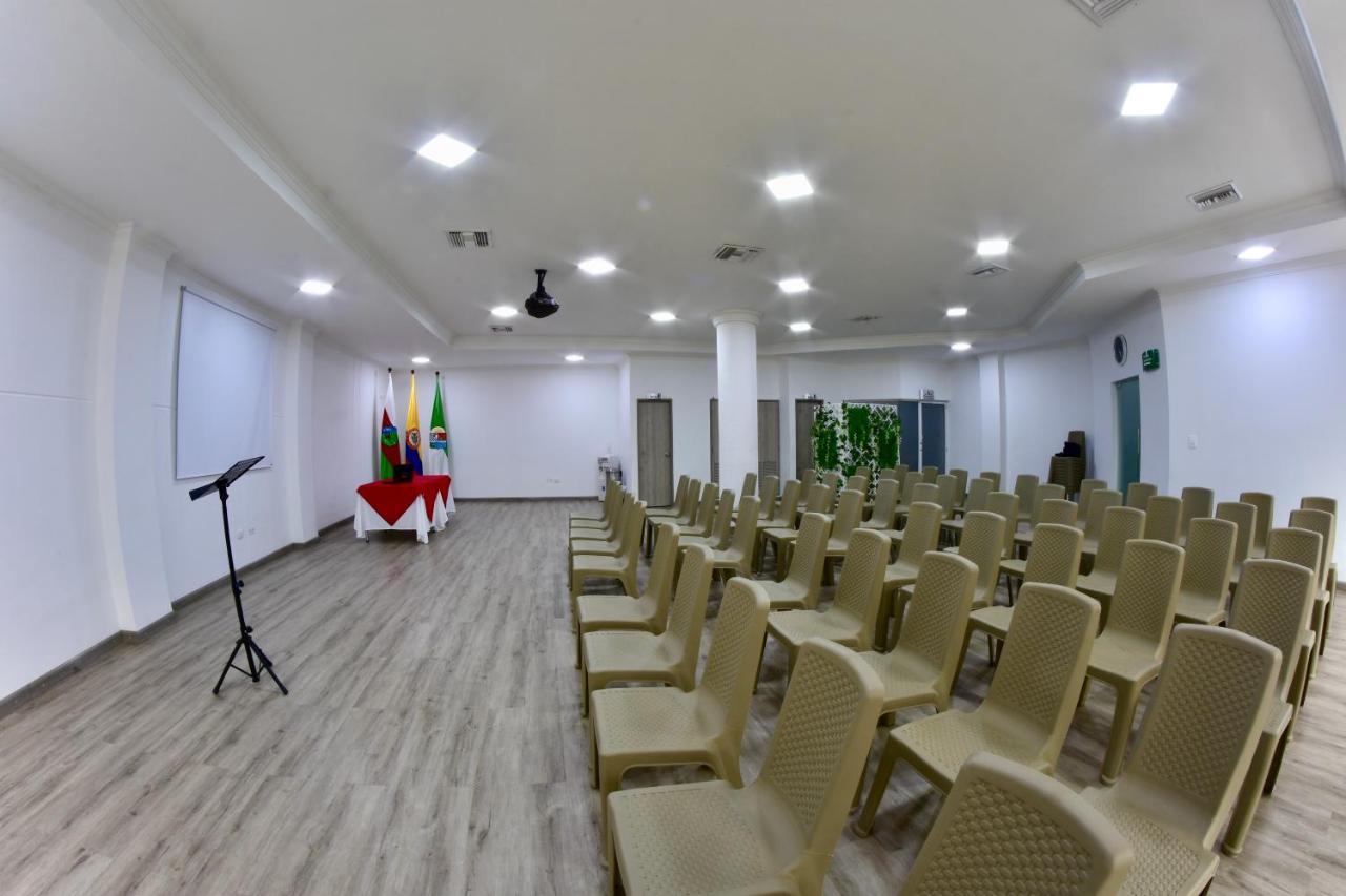 Hotel Florida Sincelejo Zewnętrze zdjęcie